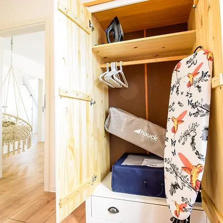 Apartment Boho-apartment - Feel Like Home, Tiny Bathroom & Garage, 60m2 *