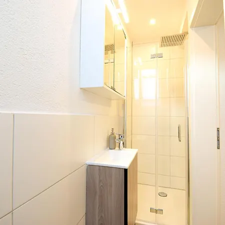 Boho-apartment - Feel Like Home, Tiny Bathroom & Garage, 60m2 Muhlacker