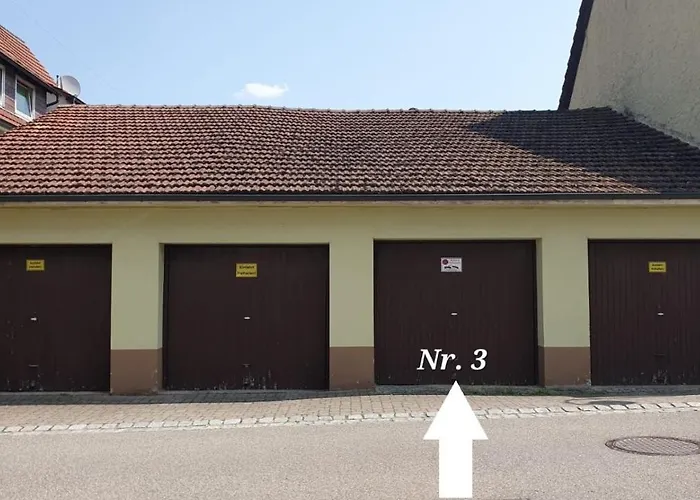 Boho-apartment - Feel Like Home, Tiny Bathroom & Garage, 60m2 Apartment *