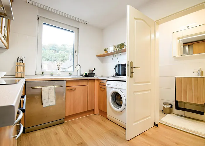 Boho-apartment - Feel Like Home, Tiny Bathroom & Garage, 60m2 Mühlacker